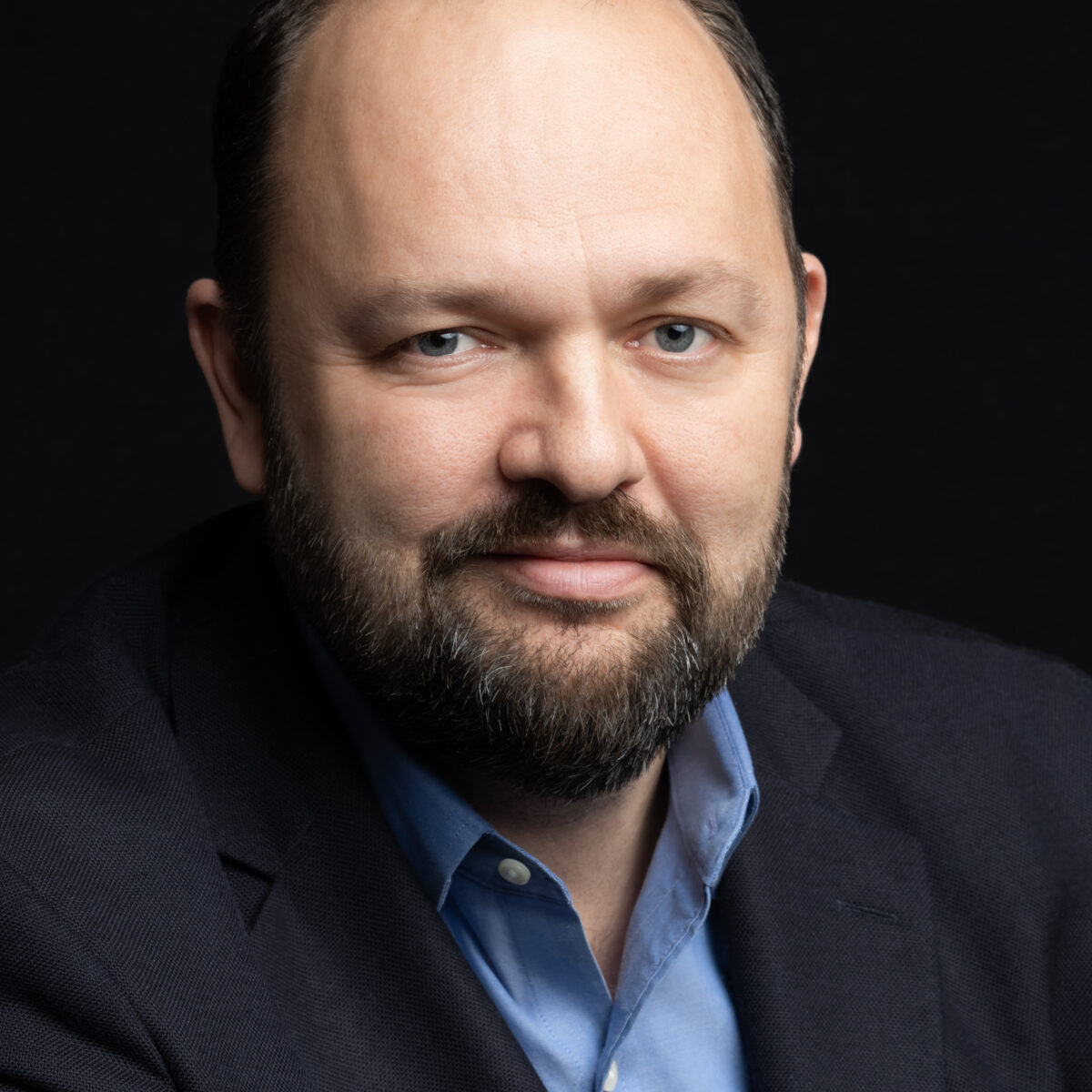 The poet Charles Douthat (USA), Weston, Connecticut, November 26, 2024. Photograph © Beowulf Sheeha